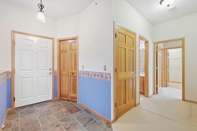 8500 Franlo Road 205, Eden Prairie, MN 55344