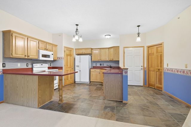 8500 Franlo Road 205, Eden Prairie, MN 55344