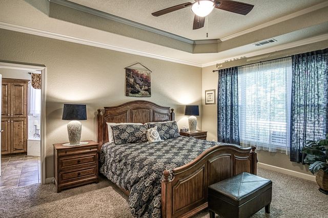 16 Sabiote Way, Hot Springs Village, AR 71909