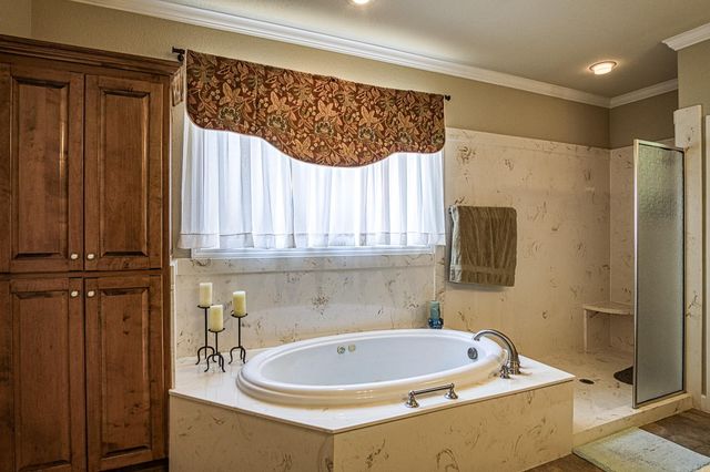 16 Sabiote Way, Hot Springs Village, AR 71909