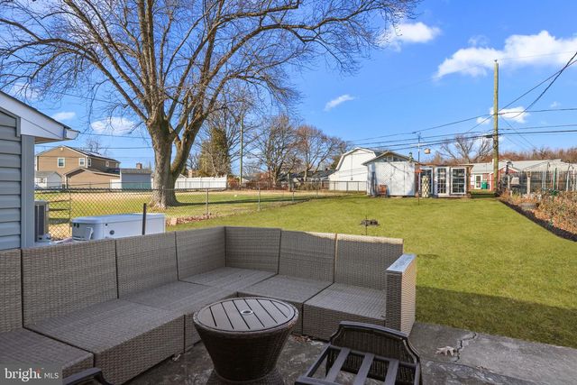 673 TRENTON RD, Fairless Hills, PA 19030