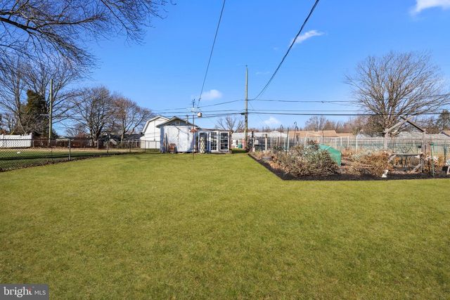 673 TRENTON RD, Fairless Hills, PA 19030