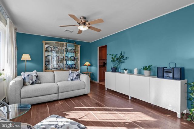 673 TRENTON RD, Fairless Hills, PA 19030