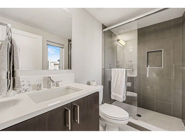 3123 Vallejo St, Denver, CO 80211