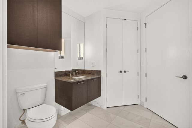 501 West Ave 1504, Austin, TX 78701