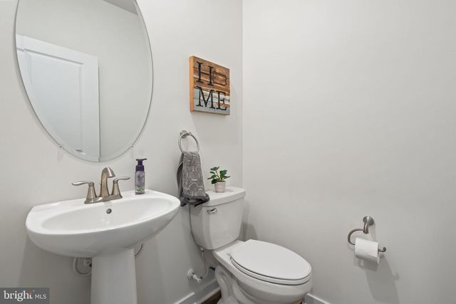 2114 WHITHORN HL, Jeffersonton, VA 22724