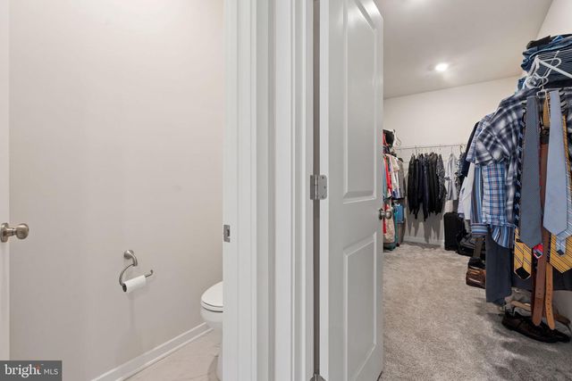 2114 WHITHORN HL, Jeffersonton, VA 22724