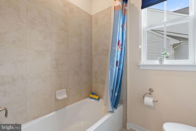 2114 WHITHORN HL, Jeffersonton, VA 22724