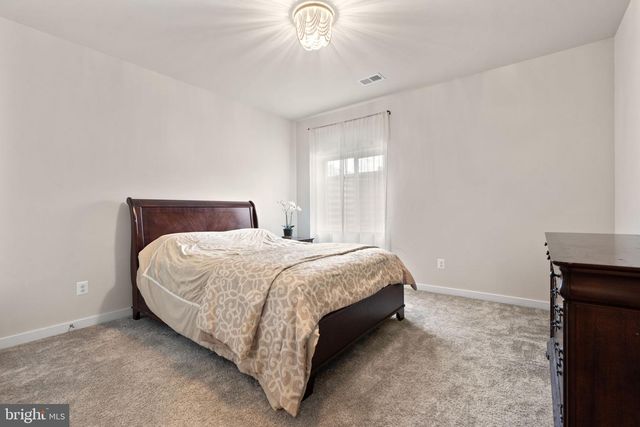 2114 WHITHORN HL, Jeffersonton, VA 22724