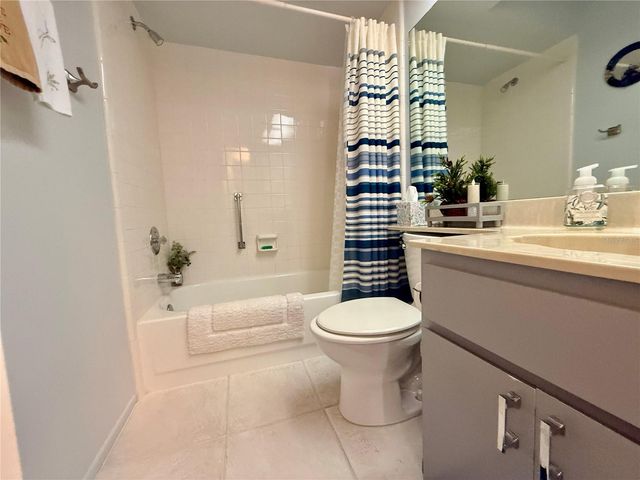 8350 HIGH POINT CIRCLE 3, Port Richey, FL 34668