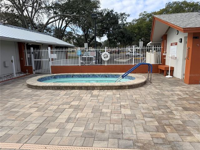 8350 HIGH POINT CIRCLE 3, Port Richey, FL 34668