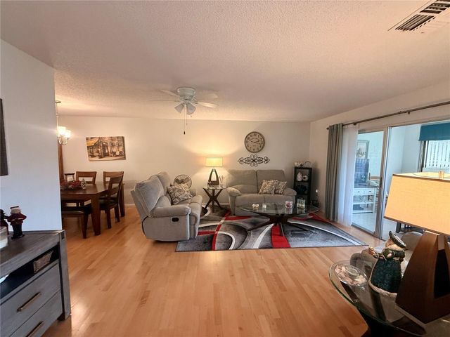 8350 HIGH POINT CIRCLE 3, Port Richey, FL 34668