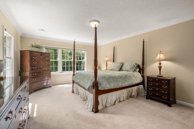 11 Brewer Drive, Westborough, MA 01581