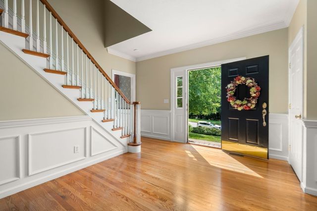 11 Brewer Drive, Westborough, MA 01581
