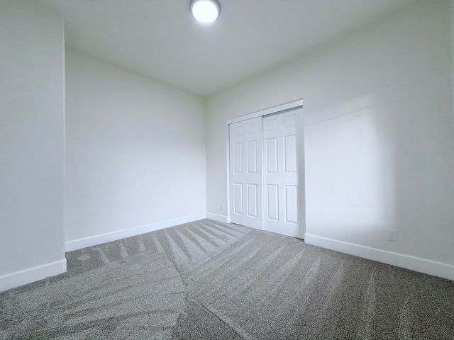 4330 E College Avenue, Visalia, CA 93292