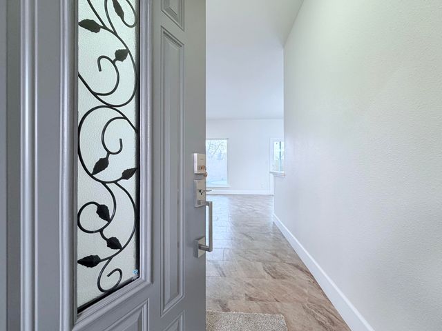 4330 E College Avenue, Visalia, CA 93292