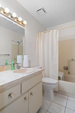 12505 DEARBORN DRIVE C, Hudson, FL 34667