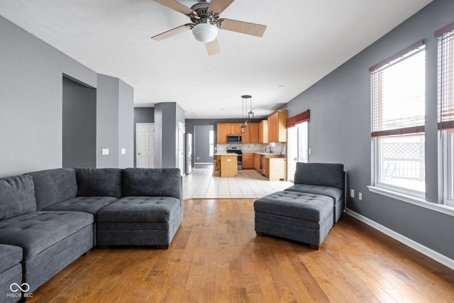 2048 Whitetail Court, Avon, IN 46123