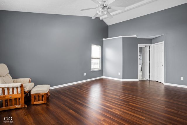 2048 Whitetail Court, Avon, IN 46123