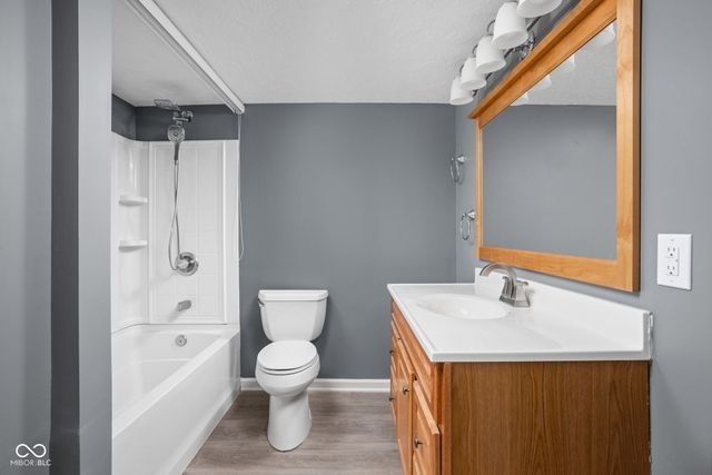 2048 Whitetail Court, Avon, IN 46123