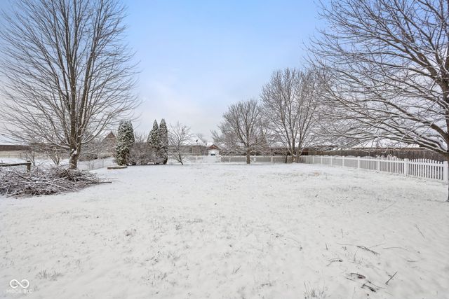 2048 Whitetail Court, Avon, IN 46123