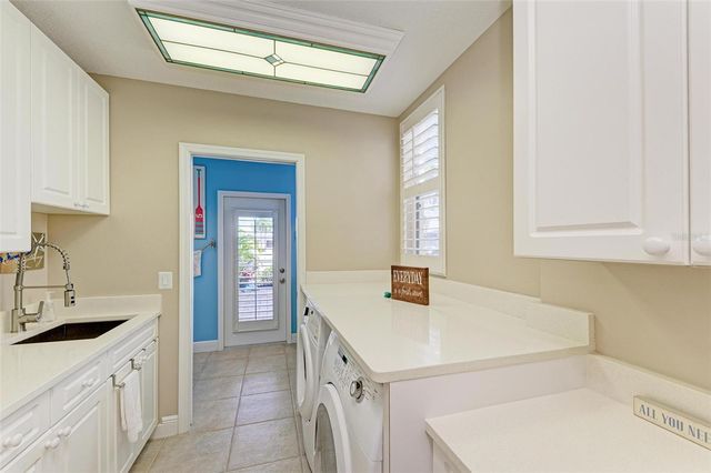 4527 BLUE MARLIN DRIVE, Bradenton, FL 34208