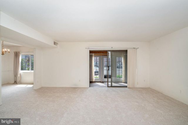 10625 PROVINCIAL DR, Manassas, VA 20109