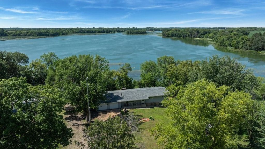 19421 708th Avenue, Dassel, MN 55325