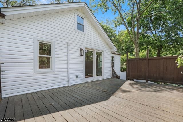 74 Leather Stocking Path, Lincoln Park Boro, NJ 07035