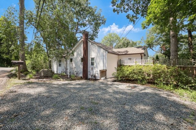 74 Leather Stocking Path, Lincoln Park Boro, NJ 07035