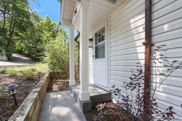 74 Leather Stocking Path, Lincoln Park Boro, NJ 07035