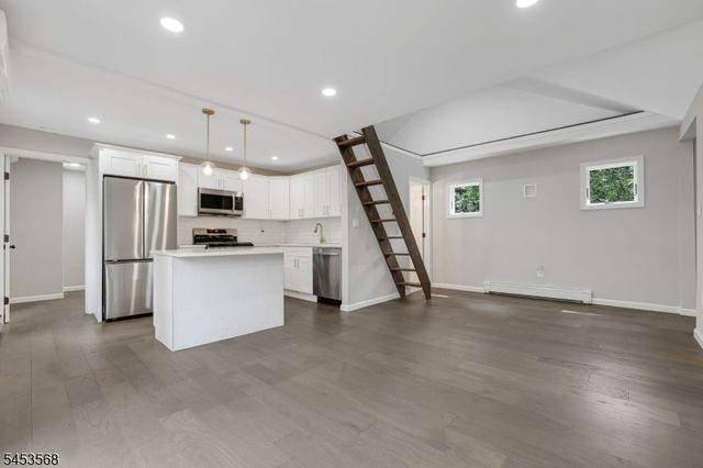 74 Leather Stocking Path, Lincoln Park Boro, NJ 07035