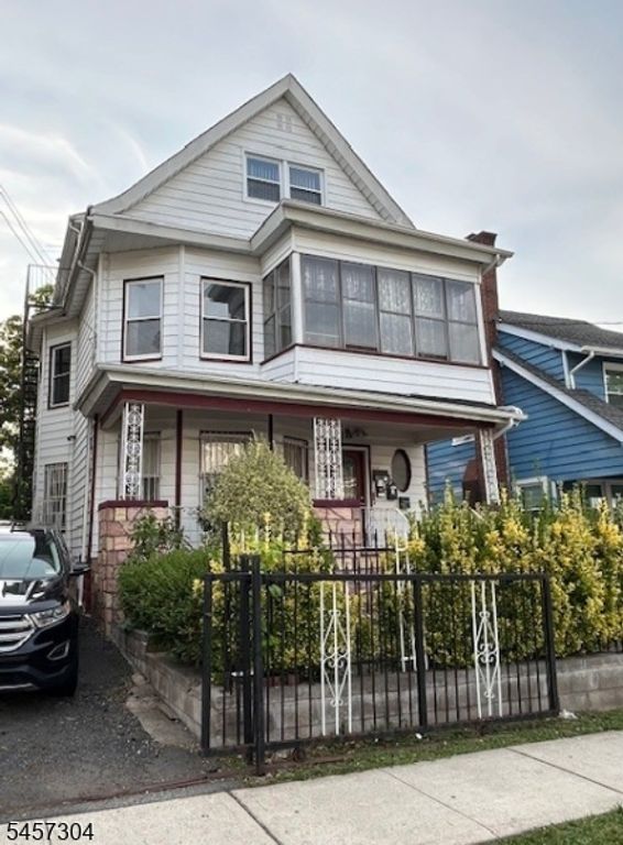 221 N Center St, City Of Orange Twp., NJ 07050 — exterior