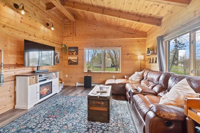 1815 E 12th Street, Superior, WI 54880