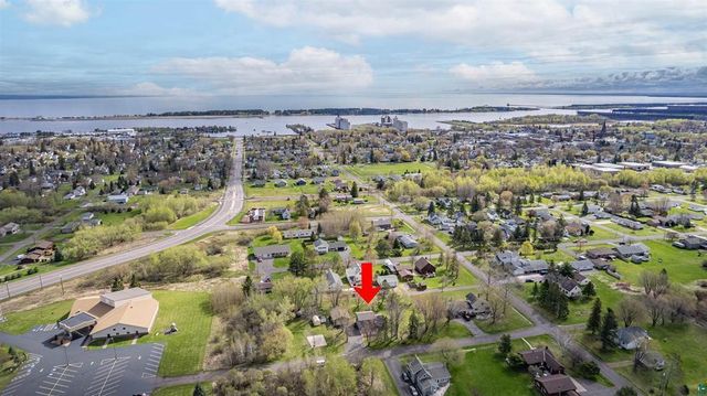 1815 E 12th Street, Superior, WI 54880
