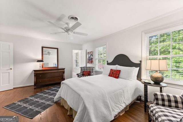 1812 Valley Road NE, Gainesville, GA 30501