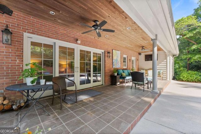 1812 Valley Road NE, Gainesville, GA 30501