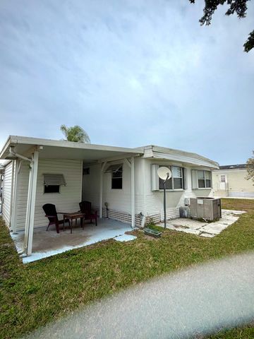 14 Golf Drive, Port St. Lucie, Port St Lucie, FL 34952