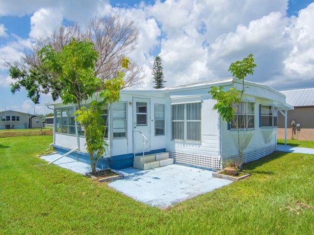 14 Golf Drive, Port St. Lucie, Port St Lucie, FL 34952