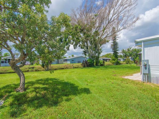 14 Golf Drive, Port St. Lucie, Port St Lucie, FL 34952