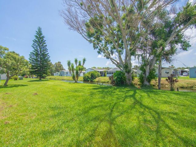 14 Golf Drive, Port St. Lucie, Port St Lucie, FL 34952