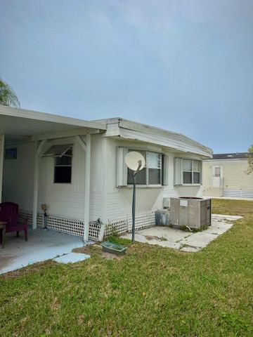 14 Golf Drive, Port St. Lucie, Port St Lucie, FL 34952