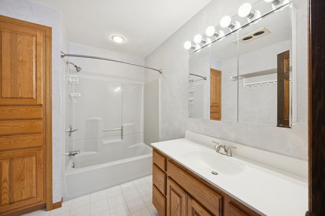 13877 Square Lake Trail N, Stillwater, MN 55082