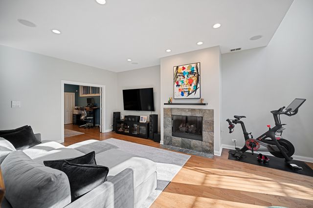 849 N Paulina Street 1, Chicago, IL 60622