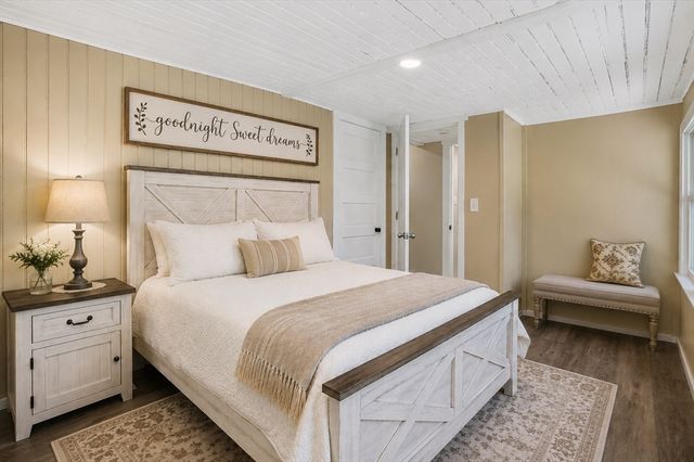 150 Ferry Street, South Hadley, MA 01075