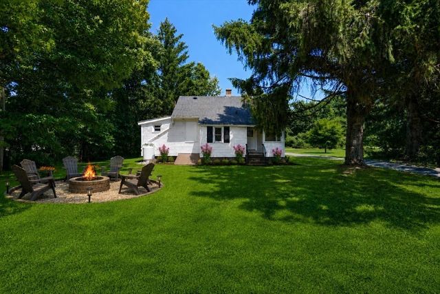 150 Ferry Street, South Hadley, MA 01075
