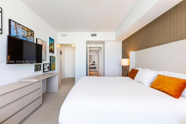 4111 S Ocean Dr 1910, Hollywood, FL 33019