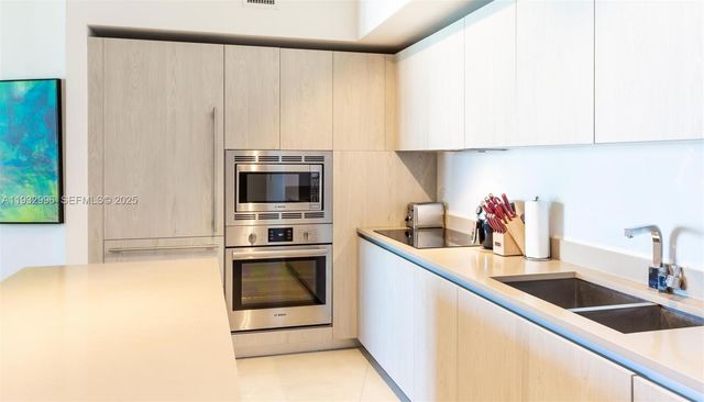 4111 S Ocean Dr 1910, Hollywood, FL 33019