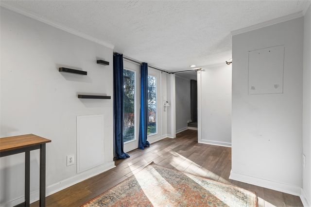 2219 Hill Rd, South Heights, PA 15081