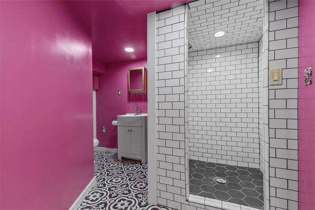 2219 Hill Rd, South Heights, PA 15081